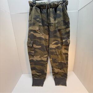 PINK Victoria's Secret Kids Camo Joggers